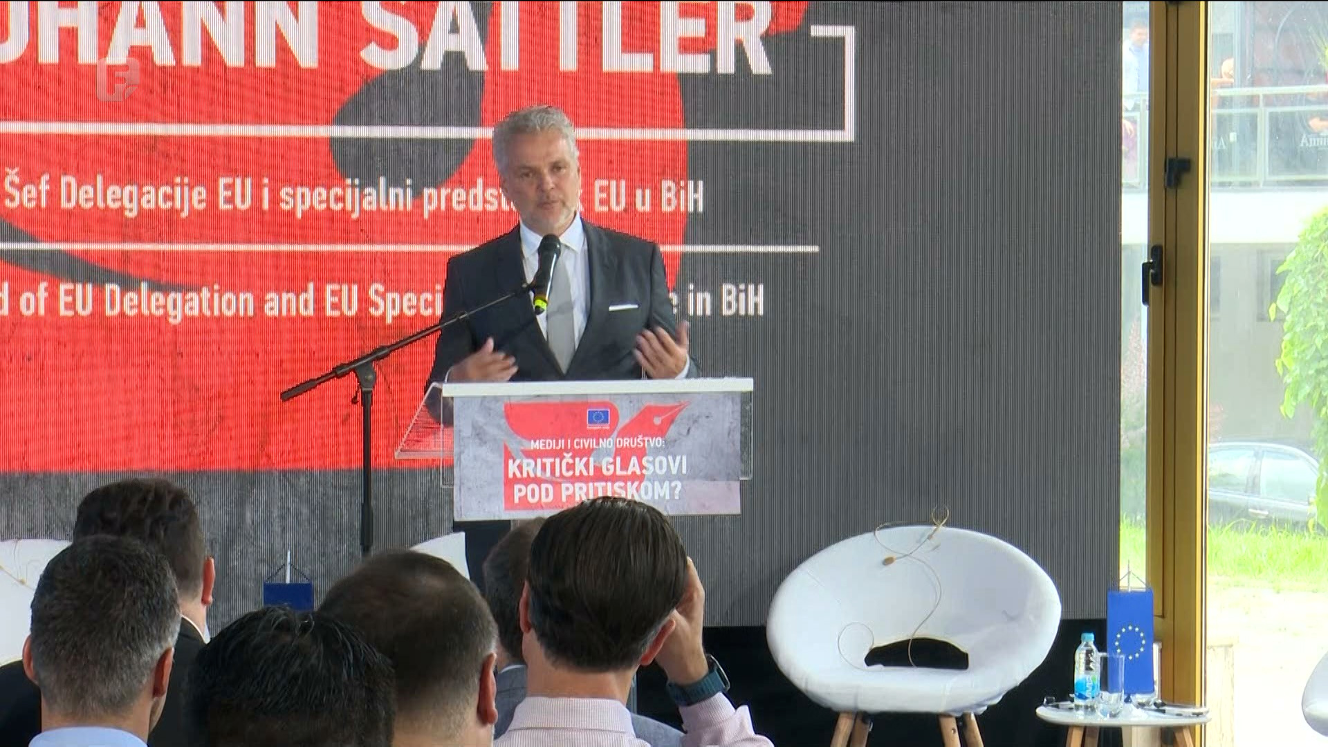 Sattler: Dobijamo mnogo poziva za pomoć zbog pritisaka na medije
